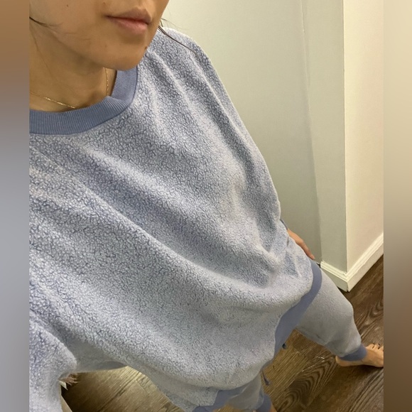 Wildfox Roadtrip Sweatshirt and Pants Set (Blue) - Picture 6 of 6